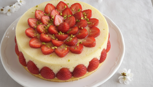 découvrez notre recette gourmande de fraisier léger à la crème diplomate, une douceur aérienne parfaite pour vos moments sucrés.