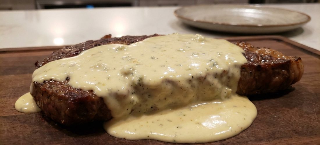 decadent-blue-cheese-sauce-on-grilled-steak