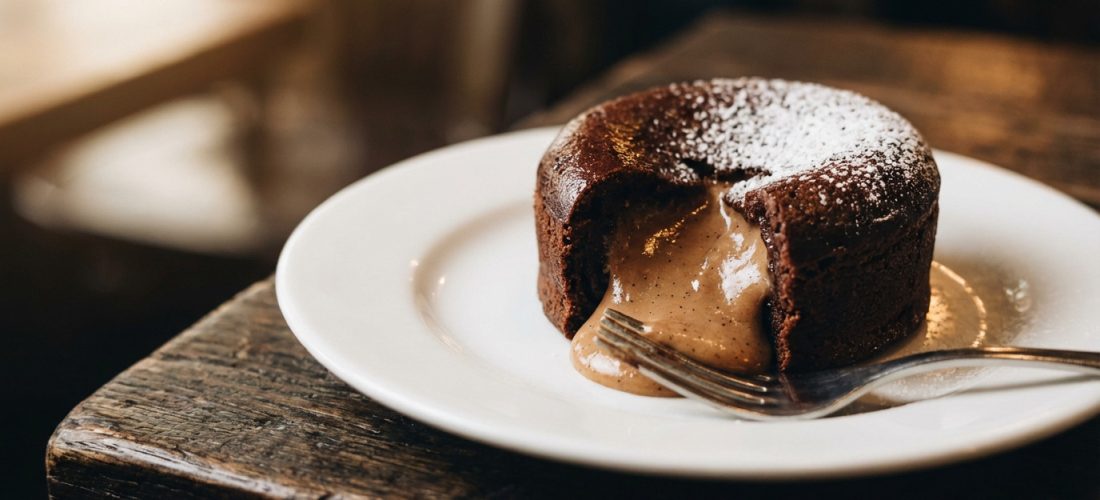decadent-molten-cake-chestnut-cream-center